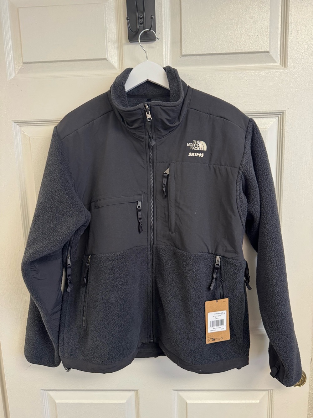 🌿SKIMS NORTH FACE🌿 - Picture 4 of 8